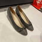(1) Trendy Pair Of Vintage Gray Amalfi Women’s Dress Heels Size 8