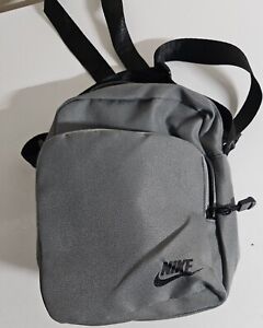 Nike Crossbody bag light gray