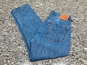 Levis Jeans Mens 32x30 501 Button Fly Blue Denim Straight Leg Med. Wash Cotton
