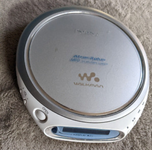 SONY Discman Walkman D-NE509 Portable MP3 / CD Player Silver Atrac3Plus