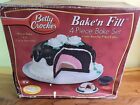 Betty Crocker Bake'n Fill 4 Piece Bake Set - As Seen On TV - Vintage - NonStick