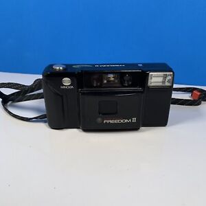 New ListingMinolta AutoFocus Freedom II Point & Shoot 35mm Vintage Film Camera. Tested