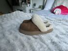 UGG Disquette Slippers for Women's, Size 9 - Chestnut