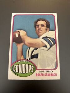 1976 Topps - #395 Roger Staubach Football Card 5CC Football Card 5CC