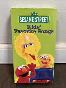 Sesame Street Kids' Favorite Songs 1999 VHS-Works