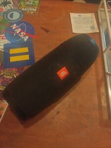 JBL Charge 3 Bluetooth Speaker,  Partially Working. Read Description Fast Ship.