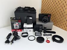 Leica Q2 47.3MP Digital Camera with Box, Hand + Thumb Grip, Flash [NEAR MINT]