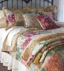 NEW! ~ KING SIZE COTTAGE GREEN PINK RED MAROON BURGUNDY RED COUNTRY QUILT SET