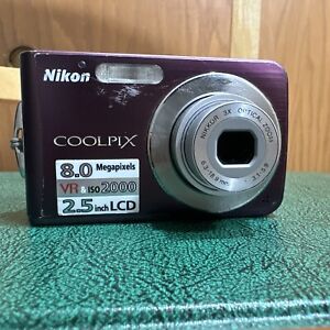 New ListingNikon CoolPix S210 Digital Camera (Purple) - TESTED & WORKS