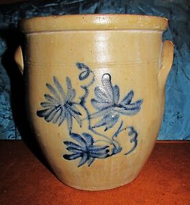 antique ovoid stoneware dbl ears crock w/ blue slip daisies AAFA as is