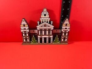 Shelia's Collectible Vintage Christmas Village The Heartsville Courthouse