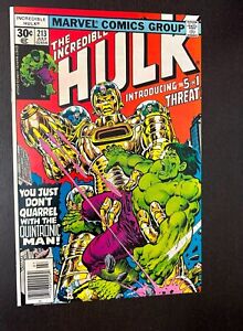 INCREDIBLE HULK #213 (Marvel Comics 1977) -- Bronze Age Superheroes -- NM-