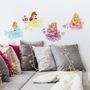 RoomMates Disney Princess Floral Peel and Stick Wall Decals, *NEW*