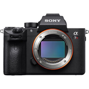 Sony a7R III Alpha Full Frame Mirrorless Camera Body 42.4MP 4K Video ILCE7RM3A/B