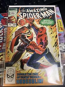 The Amazing Spider-Man #250 Marvel Comics 1983 With Bag and Board