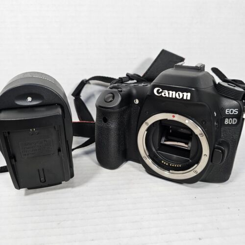 Canon EOS 80D 24.2MP Digital SLR Camera Body Only plus Battery & Charger