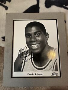 Magic Johnson signed 11x14 autographed photo 