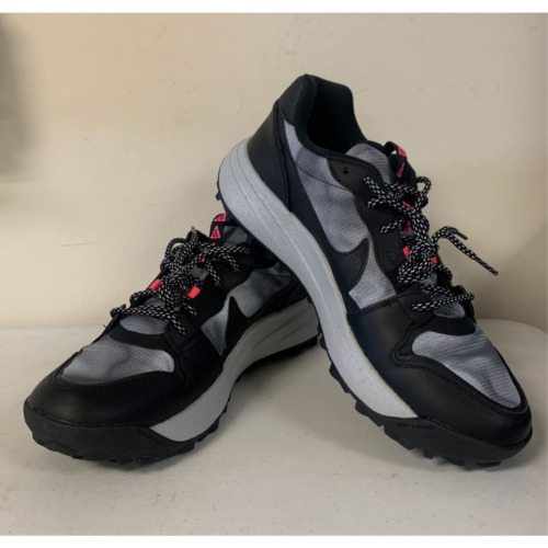 Nike ACG Lowcate SE Men's SIZE 11.5 Shoes, Black / Grey