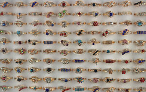 Women's Jewelry Wholesale Lots 30pcs Cute Filled Round Rhinestone Charm Rings