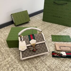 Gucci Bee Marguerite Collection White Side Bag Size 25cm*19cm*8cm Model 476541