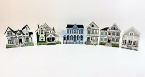 Shelia's Collectibles Houses set of 6 – Please read