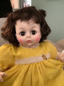 pussycat madame alexander Baby doll 3224 Brunette Hair NIB Crier Box Tags