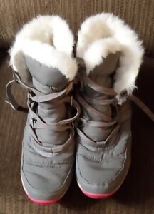 SOREL Whitney Quarry Gray Faux Fur Waterproof Boots Nl2776-053 Womens Size 9