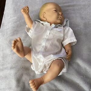 New Listing1980’s Berjusa Newborn  Baby Doll 17” Lifelike Realistic W/Vntg JellyJam Clothes