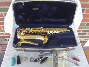 Conn Alto Saxophone, 1970s w/Case N-35075  Shooting Star