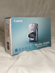 Canon PowerShot SD550 Elph Digital Camera 7.1mp COMPLETE IN BOX w/extras