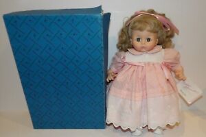 ADORABLE MADAME ALEXANDER #3267 PUSSY CAT PINK POLKA DOT DRESS BABY DOLL IN BOX