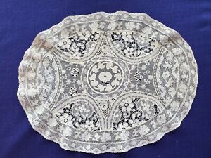 Antique Normandy Lace Oval Runner Doily 10.5