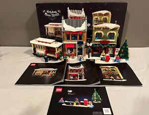 Lego Icons: Holiday Main Street (10308) Used, Complete