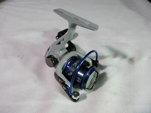 13 Fishing WHITE NOISE Ice Fishing Spinning Reel, 3BB's,R/L,110yds/4lb,4.8:1-NEW