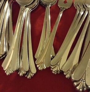 * ONEIDA Community - ROYAL FLUTE Stainless - YOU CHOOSE - OLD STOCK SILVERWARE *