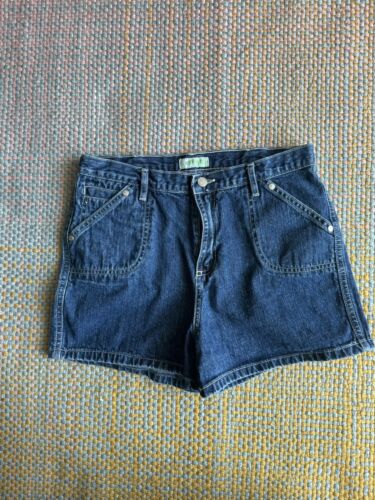 Vintage 90's high-waisted Circo denim shorts Y2K small hot pants retro jorts