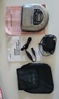 SONY DISCMAN CD FM/AM D-T405 W/ CASE, POWER ADAPTER, REMOTE AND MANUAL
