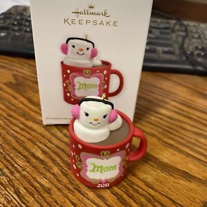 Hallmark Keepsake Mom Hot Chocolate Marshmallow Christmas Ornament