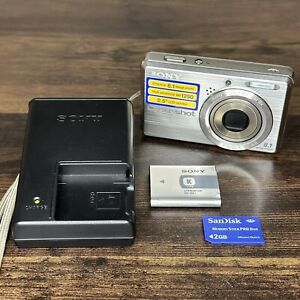 New ListingSony Cybershot DSC-S780 8.1MP Digital Camera Fully Tested W/ SD Card And Charger