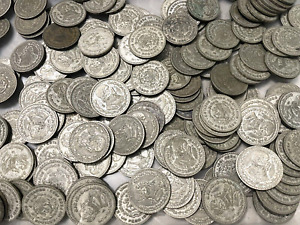 🌟  5 LARGE SILVER MEXICO UN PESO COINS! 5 SILVER ONE PESO MEXICAN COINS!
