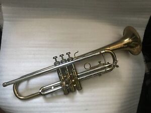 STEAL DEAL SALE ! EARLY VINTAGE OLDS SUPER RECORDING Bb TRUMPET VERY GOOD READ