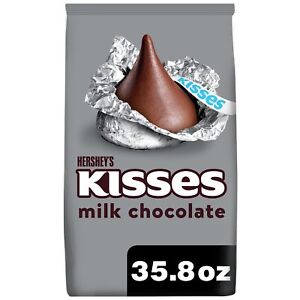 HERSHEY'S KISSES Milk Chocolate, Valentine's Day Candy Party Pack, 35.8 oz