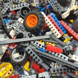 LEGO TECHNIC Bulk Lot Assorted Pieces Parts Bricks Pins Liftarms Axles 2.5lbs