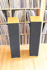 excellent condition DEFINITIVE TECHNOLOGY DR-7 FLOOR TOWER SPEAKERS