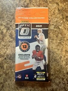 Panini Donruss Optic 2021 NFL Sports Trading Card Pack - 12 Cards
