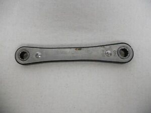 New ListingVintage Sears / Craftsman  43682 3/8” X 7/16” 12 Point Ratcheting Box End Wrench