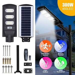 300W Commercial Solar Street Light Solar Security Flood Light Outdoor 450 LED