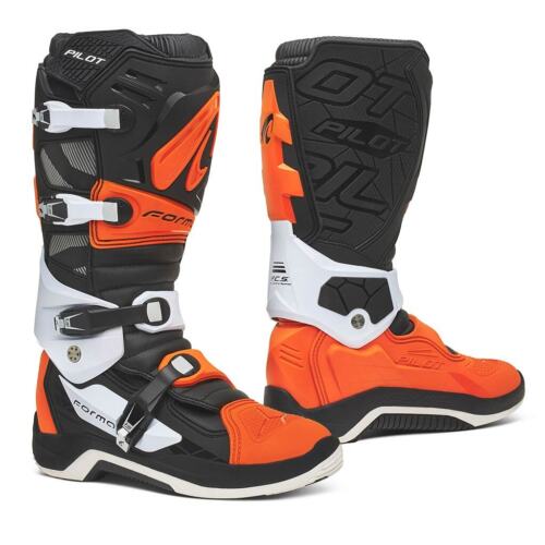 motocross boots | Forma Pilot boots UNBOXED offroad ktm tech motorcycle mx dirt