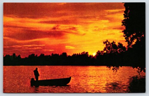 Iowa Sunset Spirit Lake Vintage Postcard