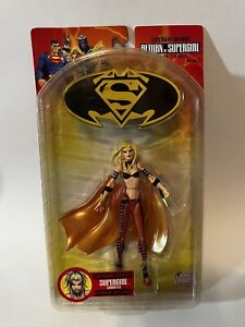 DC Direct Corrupted SuperGirl Figure Return of SuperGirl Series Two